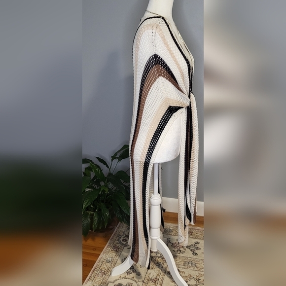 House of Harlow 1960 Brown Tan Cream Long Knitted Shawl Topper One Size - Picture 6 of 9